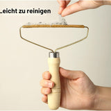 Wooden Lint Remover – Reusable Fabric Shaver for Clothes, Sweaters, Blankets, Sofas & Pet Hair Removal