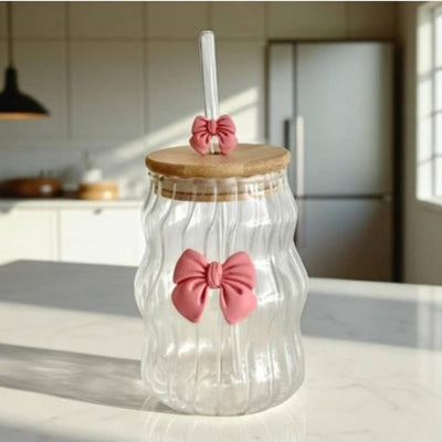 Cannes Butterfly Mug – 550ml Pyrex Glass Cup with 3D Butterfly Design, Straw & Bow Lid