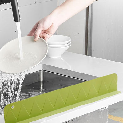 15 Inch Silicone Sink Splash Guard – Kitchen Sink Faucet Splash Guard with Drain Mat & Drying Pad