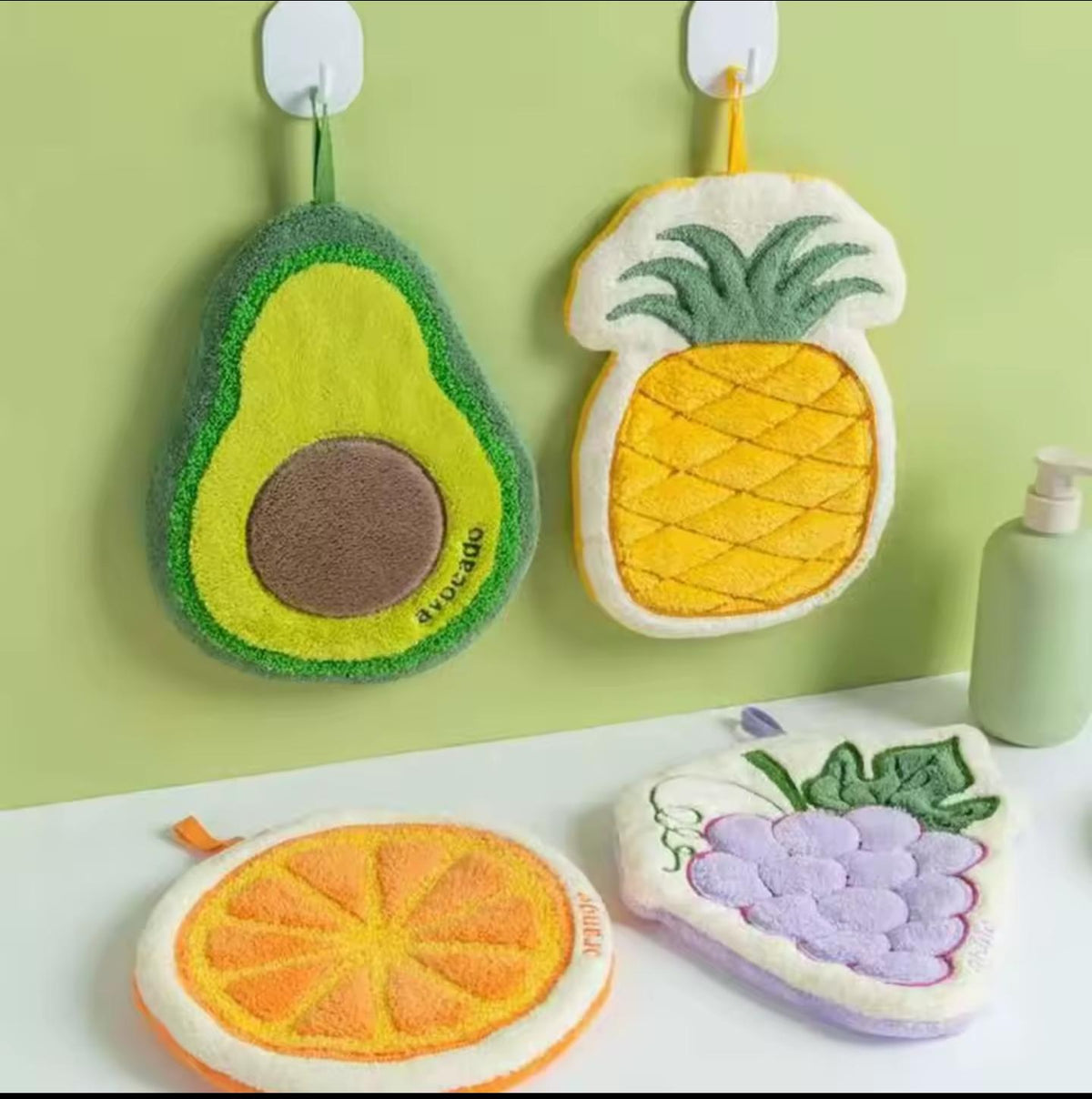 Cute Fruit Absorbent Kitchen Fleece Hanging Towel – Soft Quick-Dry Hand & Dish Towel with Hanging Loop